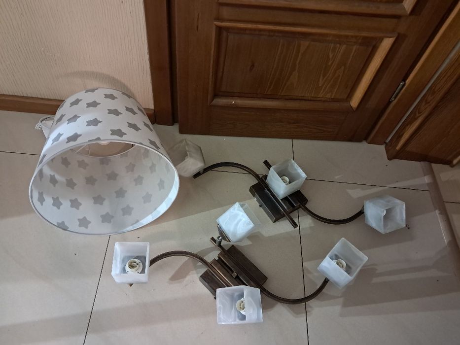 Żyrandole 4 szt.