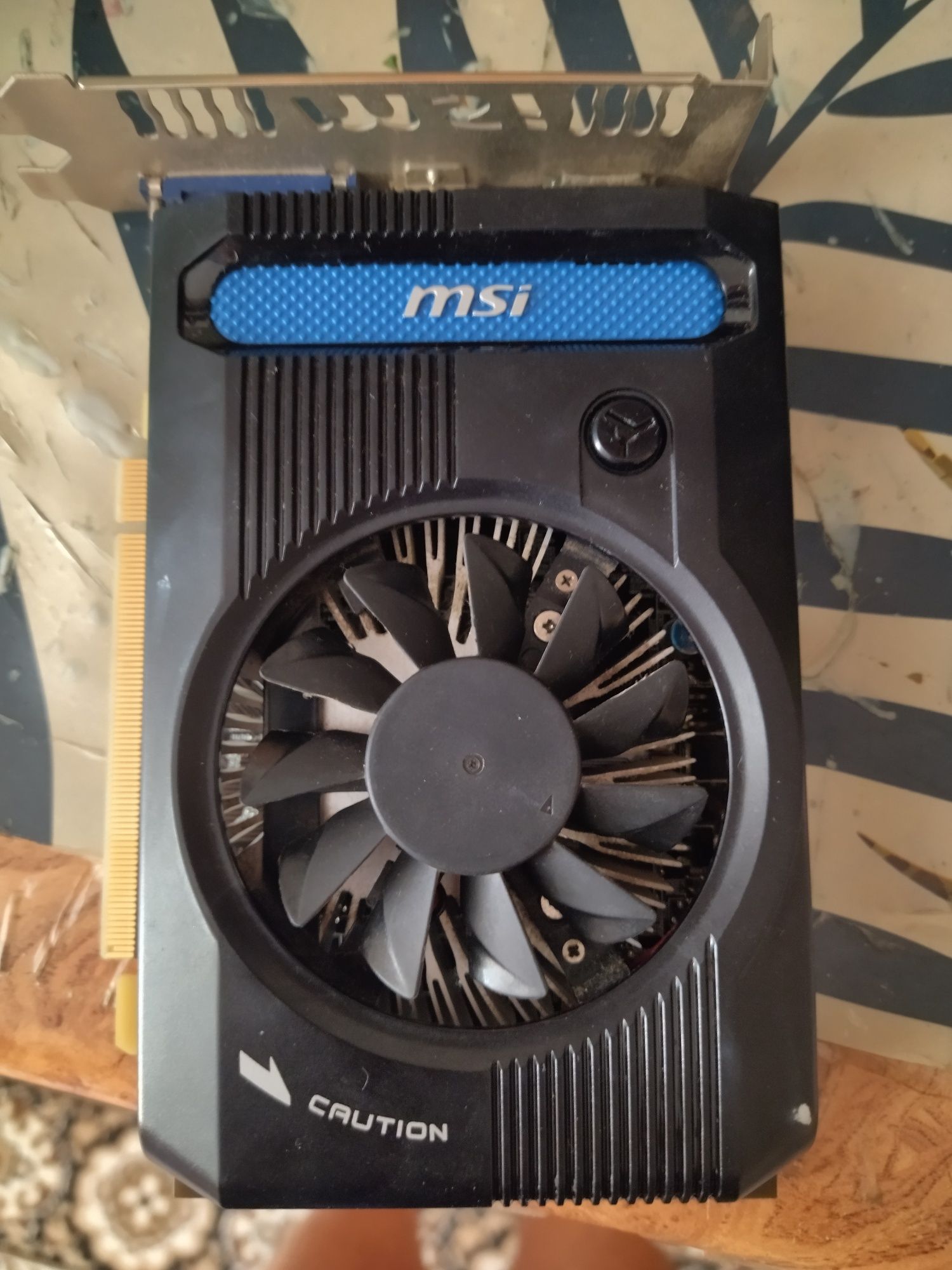 Продам відеокарту HD7730 msi