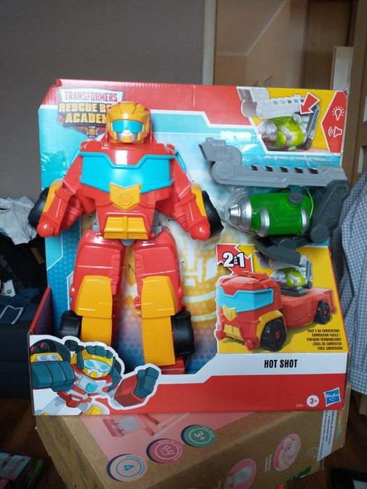 Nowa zabawka Transformers 2w1