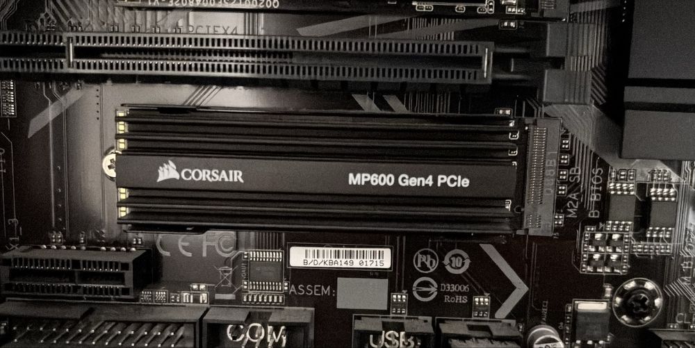 Dysk ssd m2 nvme corsair mp600 500gb z radiatorem