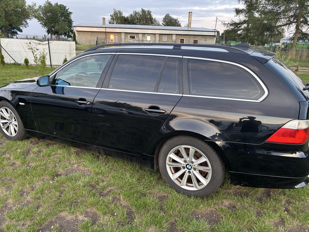 Sprzedam BMW E61 520D