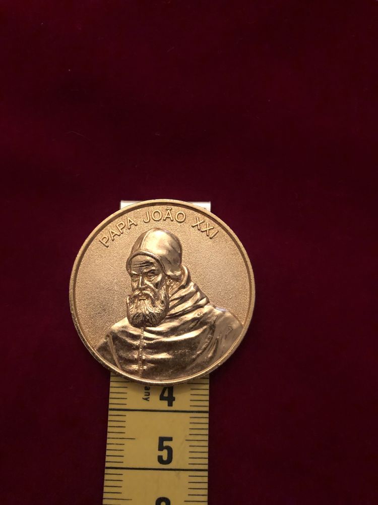 Medalha do Papa joao XXI e Apostolo Sao Pedro NOVA