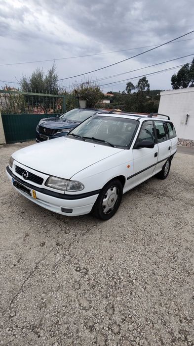 Opel Astra 1.4 carrinha 1998