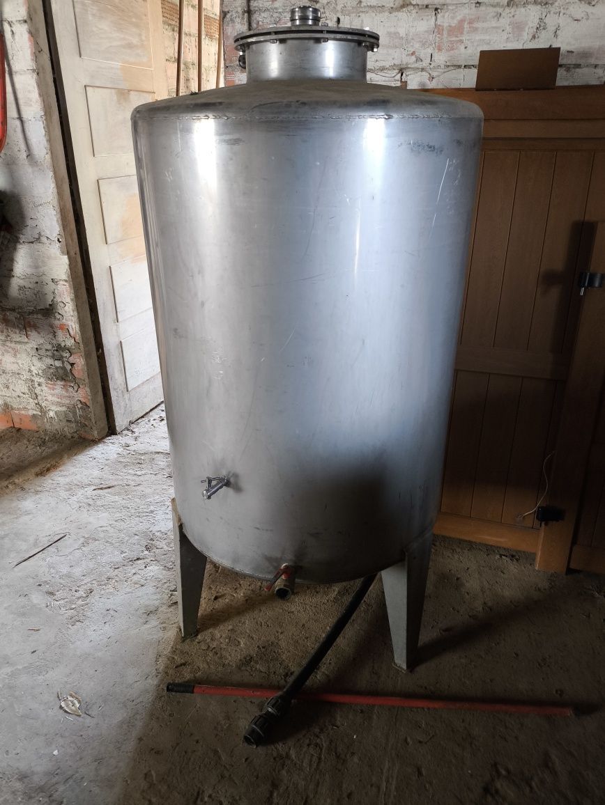 Cuba em Aço Inox de 500l