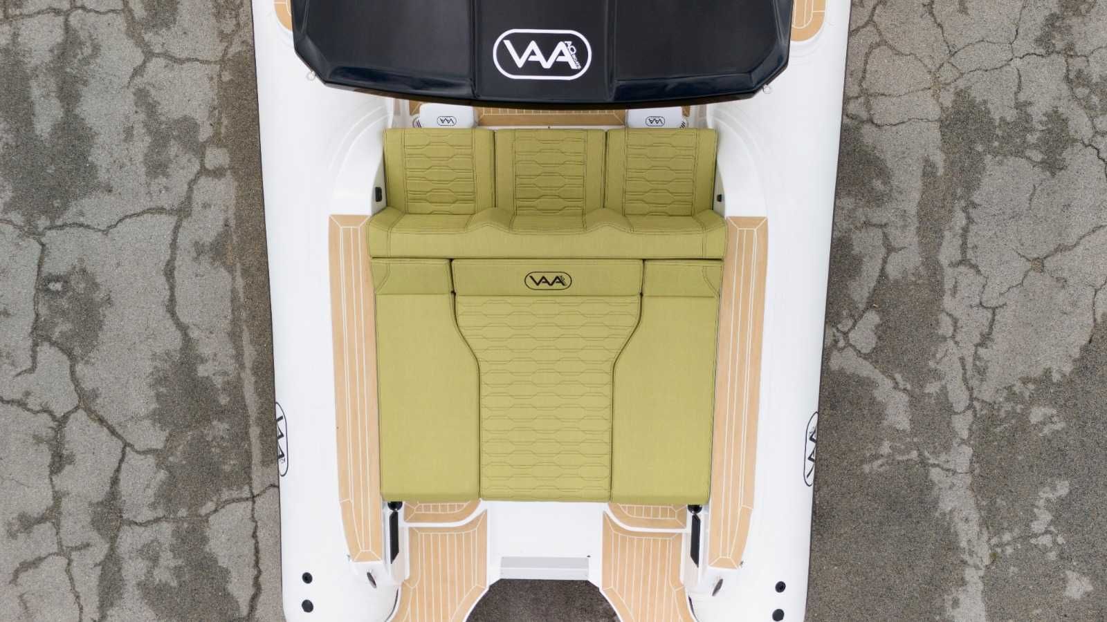 Nowy LuxRIB 25 dł. 8,20m/16os, + Fullopcje OD RĘKI - od boatcenter.pl