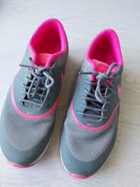 Tennis nike air thea