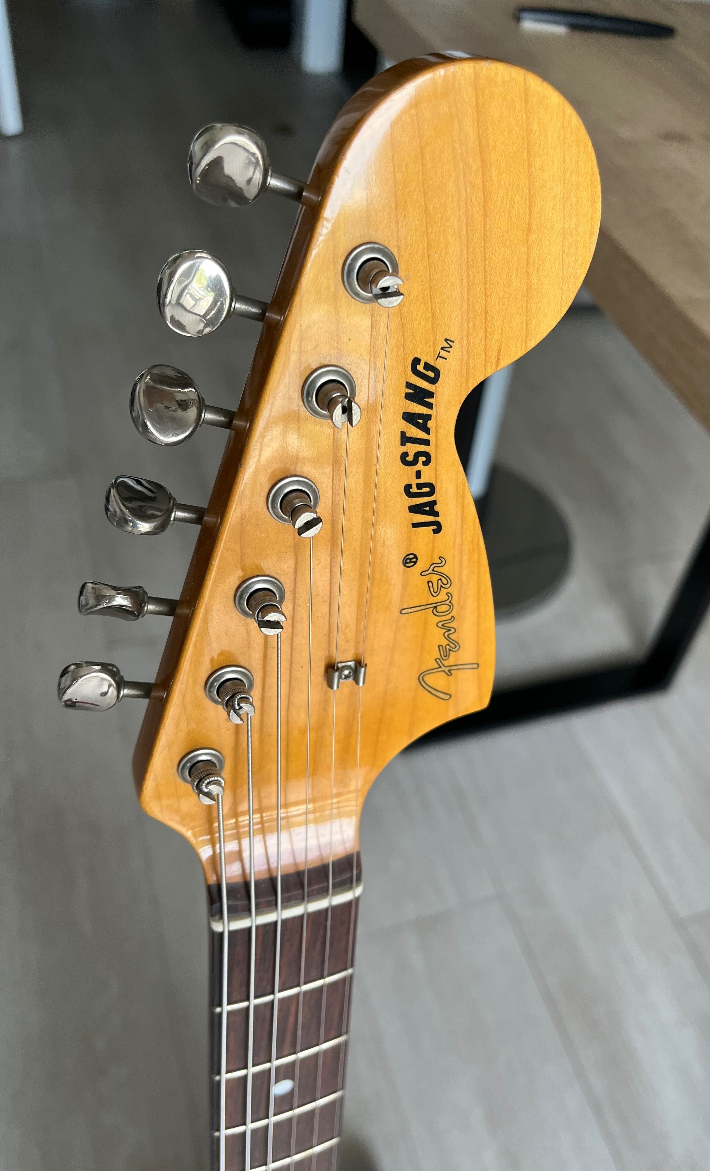 Fender jag-stang 1995 made in Japan
