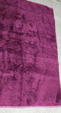 Conjunto de tapetes com pelo rosa fúcsia 125x185 e 140x65cm
