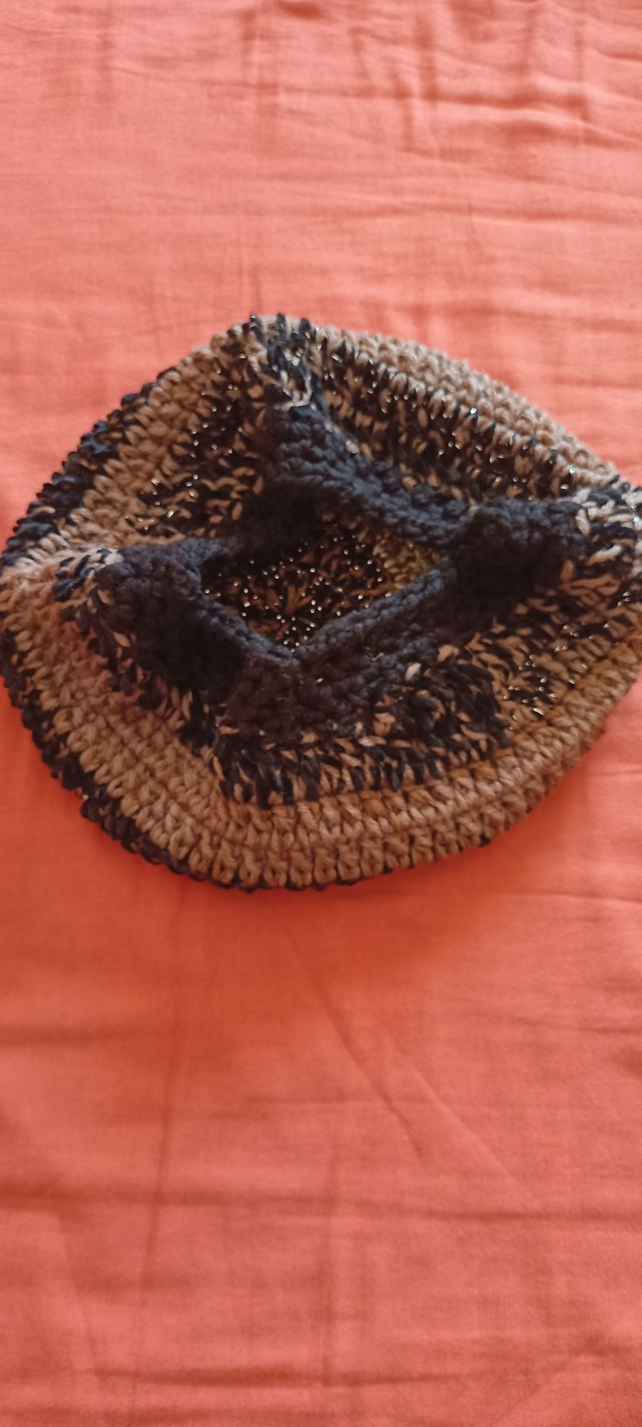 Gorro feito à mão