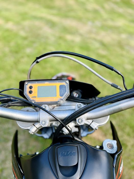 KTM LC4 640 supermoto