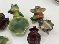 Figurki porcelanowe żaby