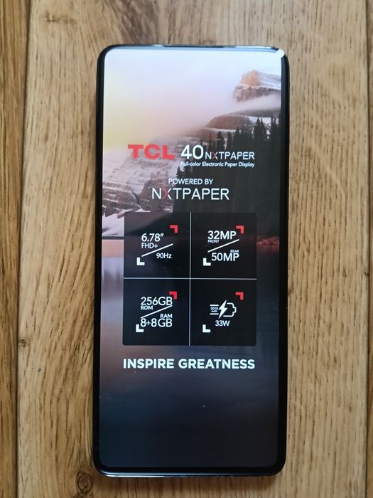 Sprzedam smartfon TCL 40 Nxtpaper 8/256GB 6.78", niebieski, jak NOWY!