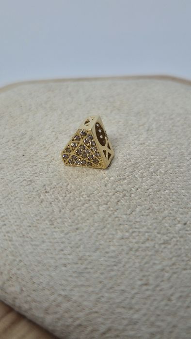 Złoty 585 charms kryształ brylant diament z białą cyrkonią