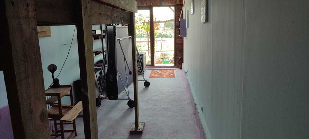 Casas prontas para transporte ou terreno inteiro para venda
