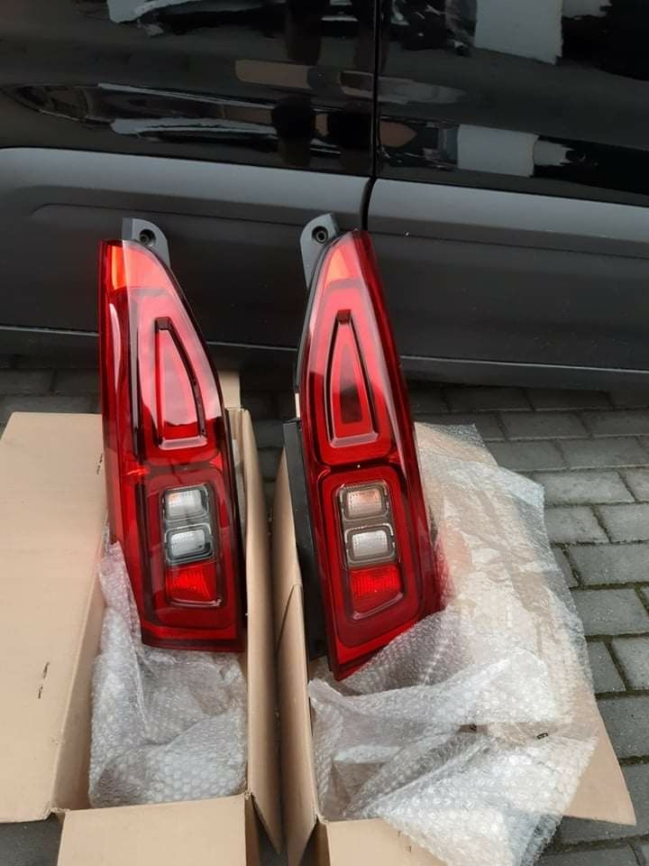 Sprzedam lampa tylna Berlingo Rifter