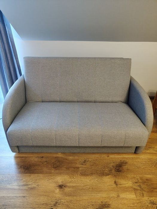 Sofa dwuosobowa rozkładana