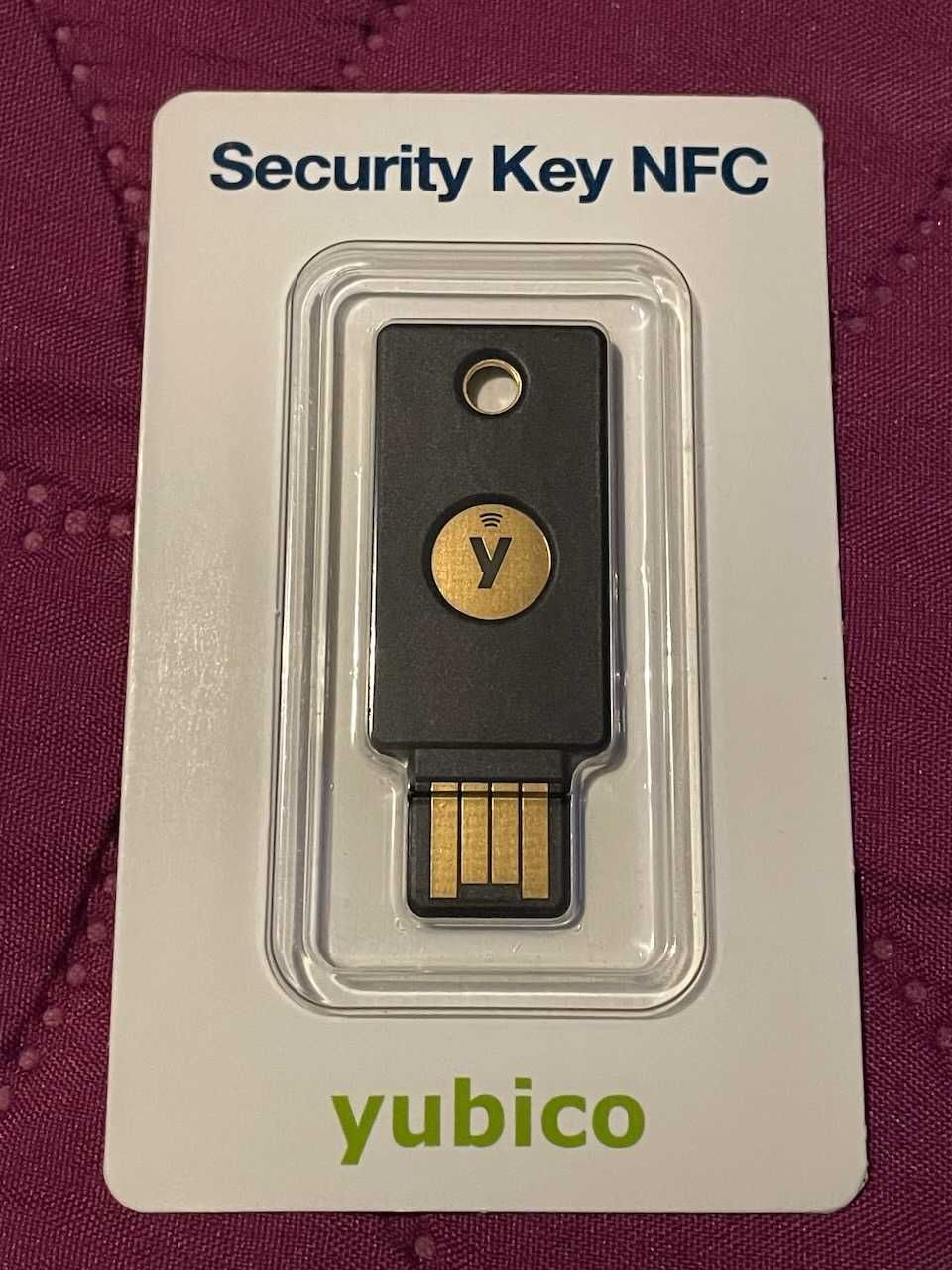 Klucz zabezpieczający Yubico YubiKey NFC czarny
