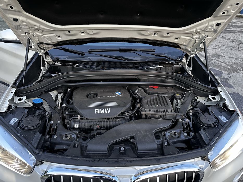 BMW X1 F48 28i 2,0 AT 245 к.с. AWD