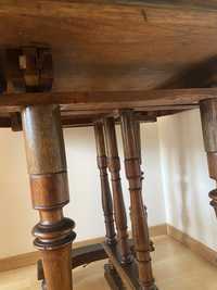 Stół rozkladany  z drewna - antyk