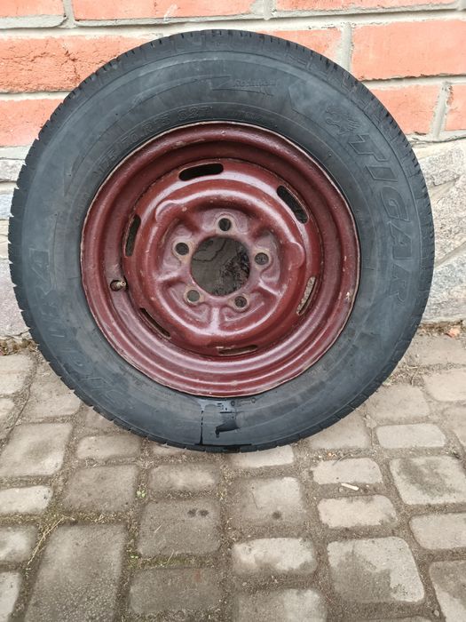 Продам  колесо на 13
