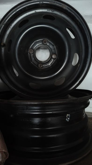 Komplet felg stalowych 15 4x108 peugeot citroen