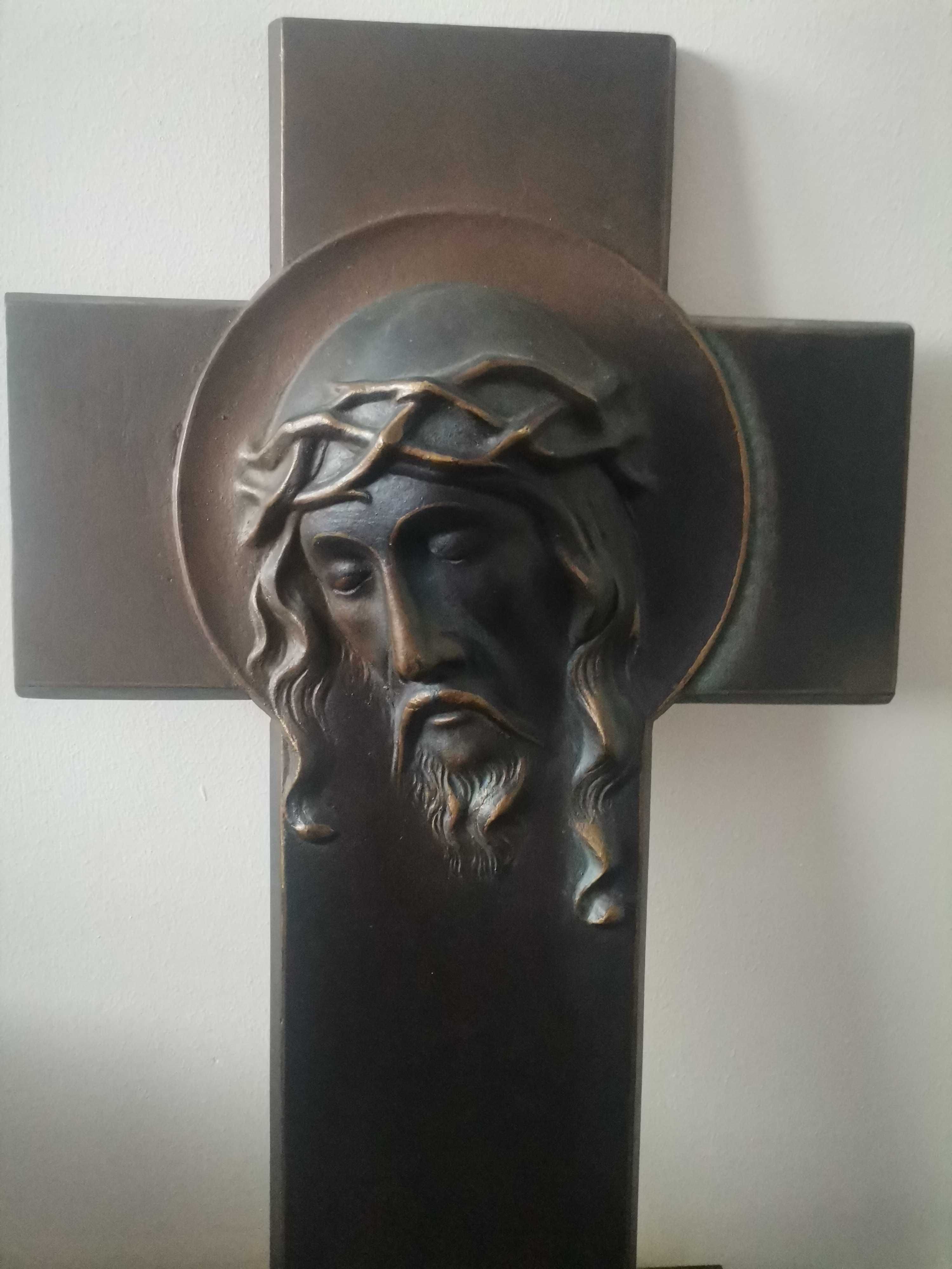 Krzyż z Jezusem z połowy XX wieku Antyk