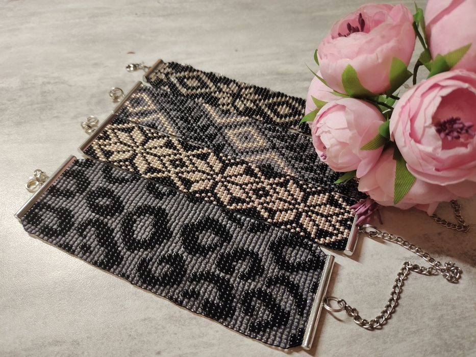 Вироби з бісеру ручної роботи