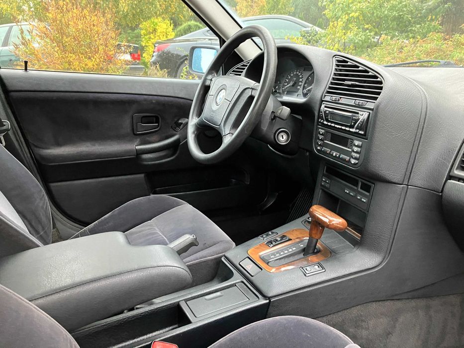 BMW 320 M52B20 Automat Climatronic Drewno Pompowane Welurowe Fotele