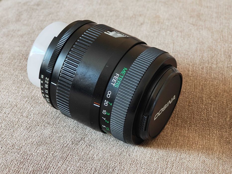 Cosina AF 100mm f/3.5 Macro для Nikon