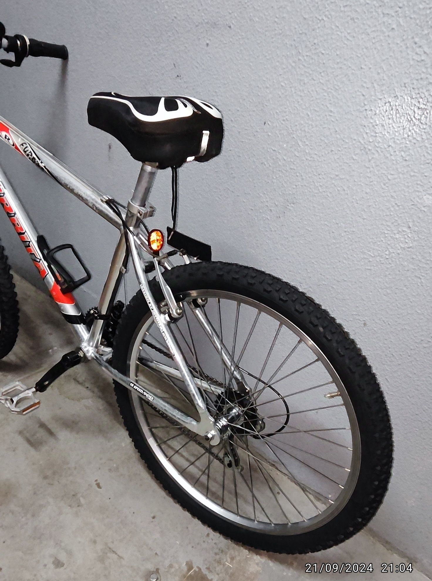 Bicicleta BTT de jante 26