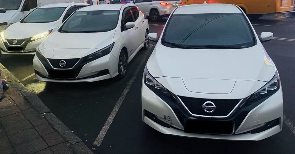 Оренда авто Leaf 40kw
