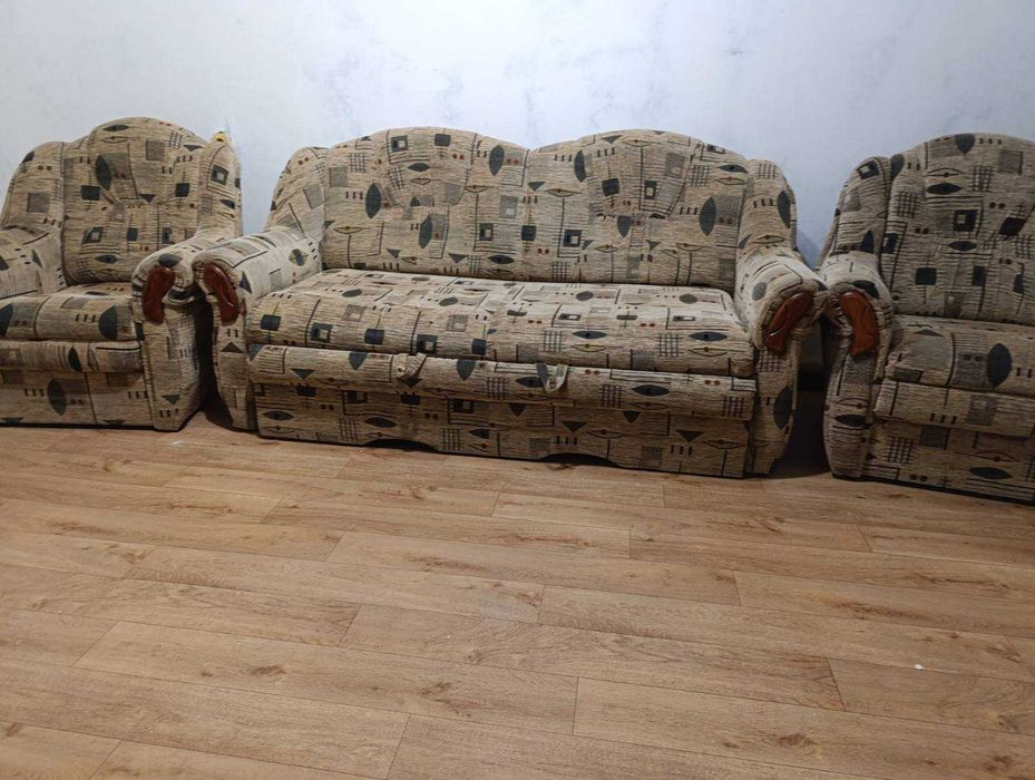 Мягкий уголок, диван