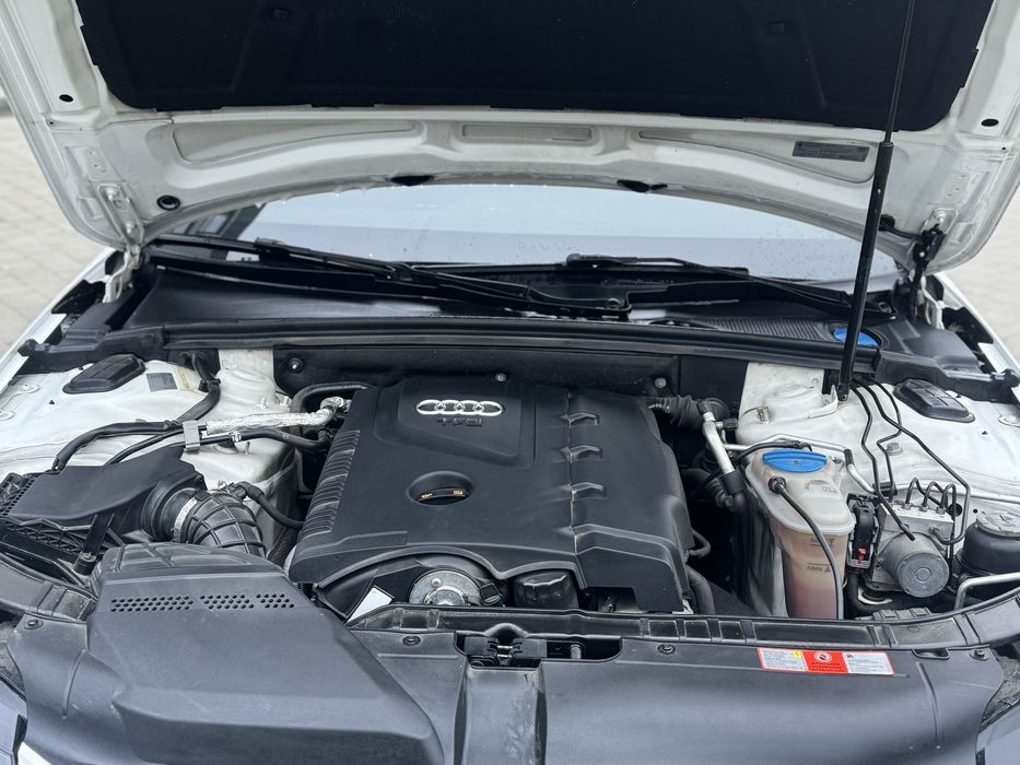 Продам Ауди А 4 Б8