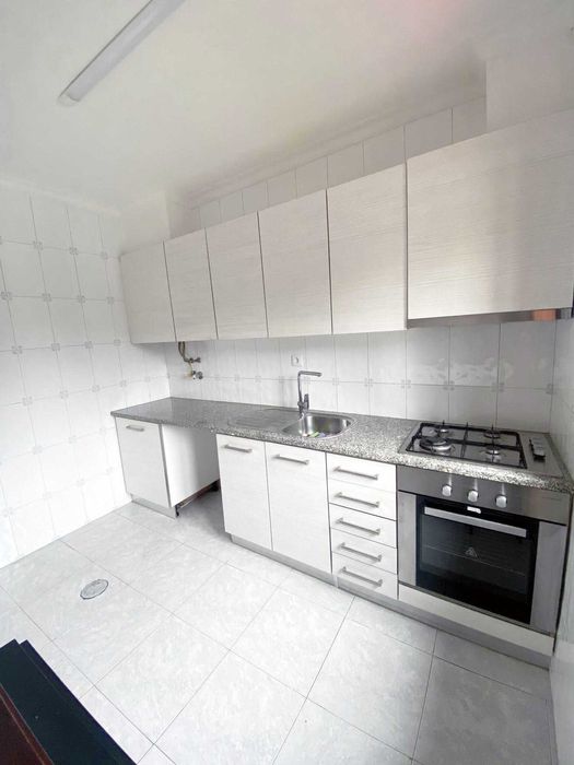 T1 para Arrendamento — Padrão da Légua