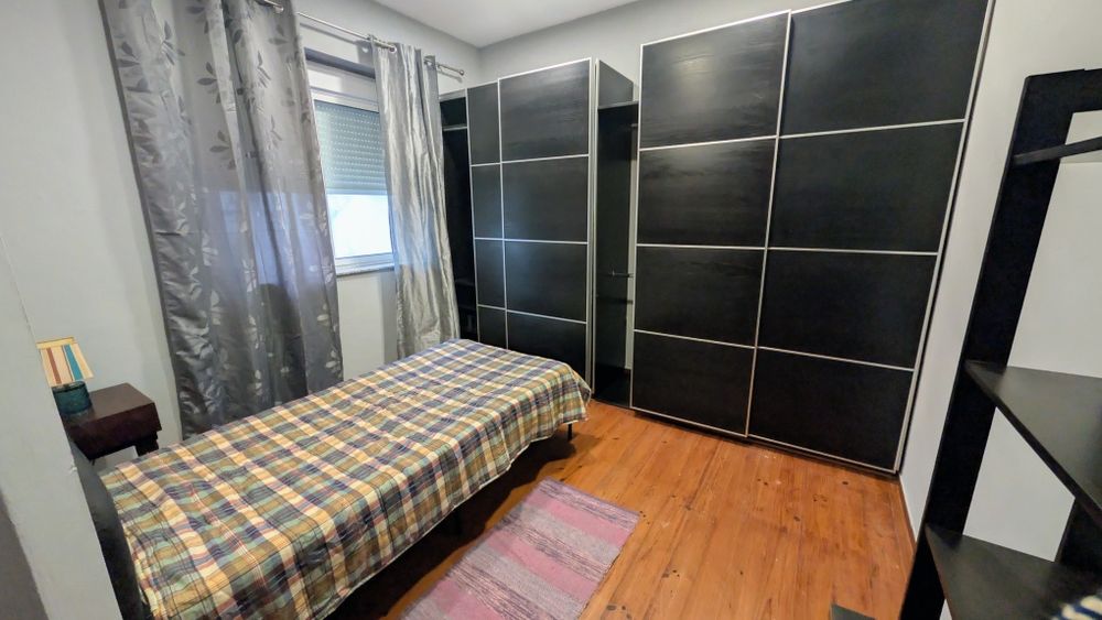 Quartos para arrendar em moradia T3 – Vale Formoso / Paranhos (Porto)