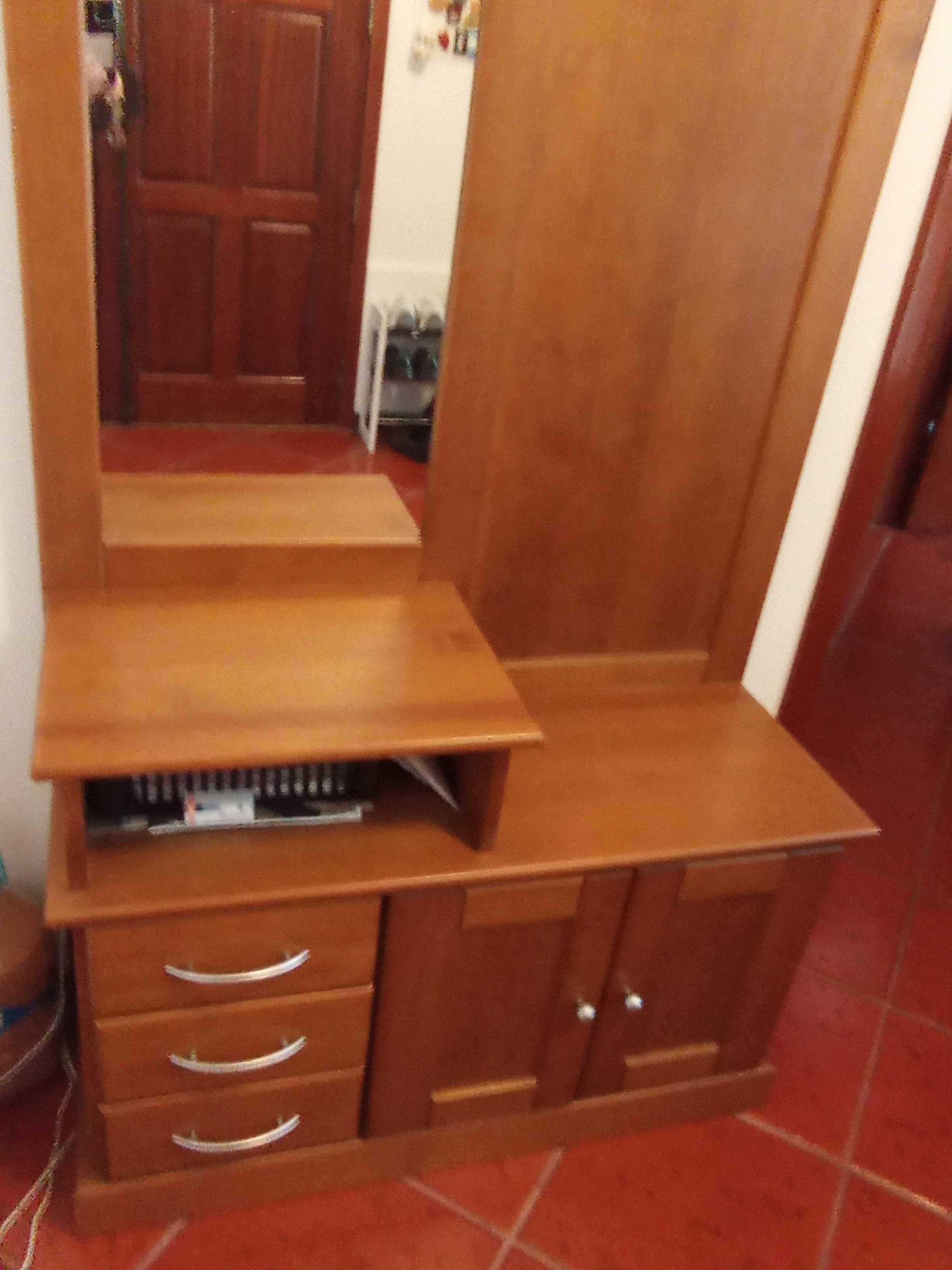 Móvel para entrada