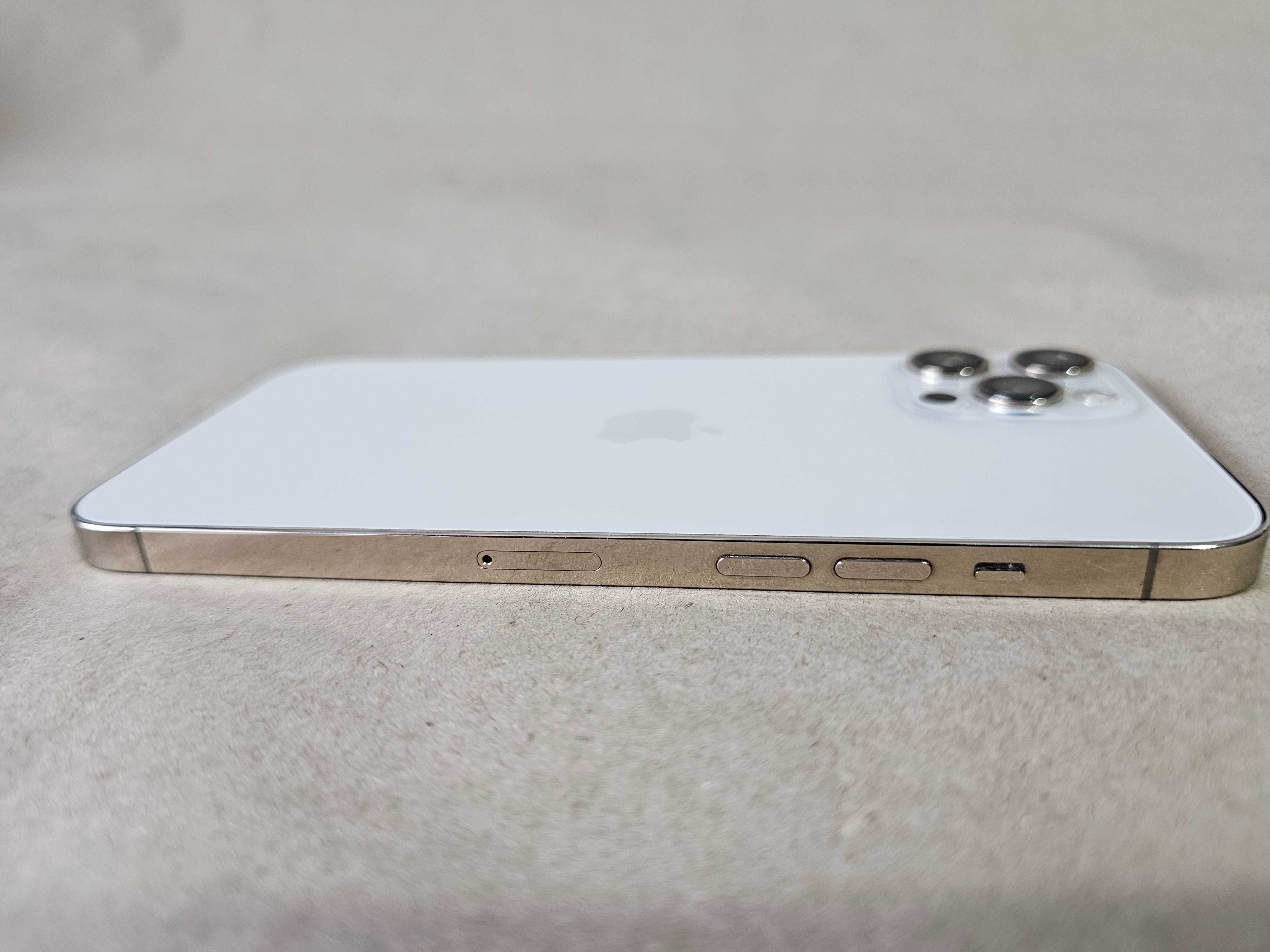 Iphone 12Pro Max 256Gb.  Excelente estado. Bateria 71%