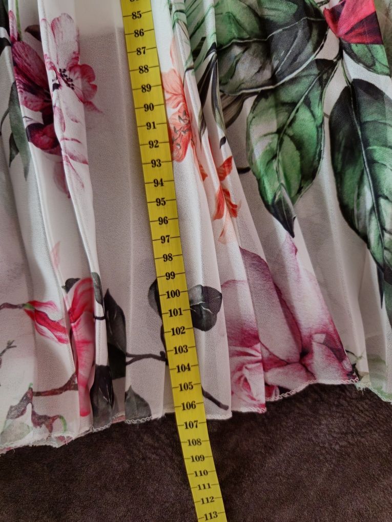 Jak nowa sukienk wizytowa elegancka plisowany 42 XL Biała w kwiaty