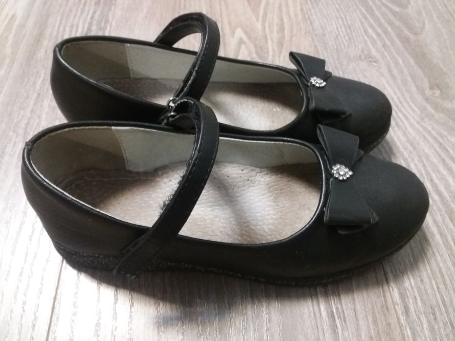 Туфли р..35 по стельке 22 см.