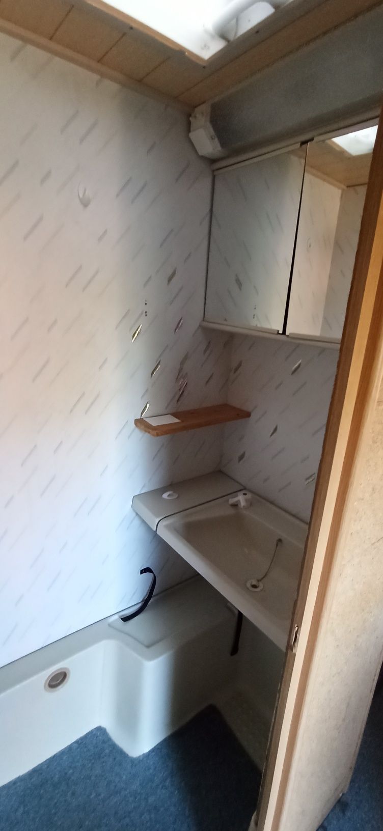 Причіп дача, кемпер, будинок на колесах.