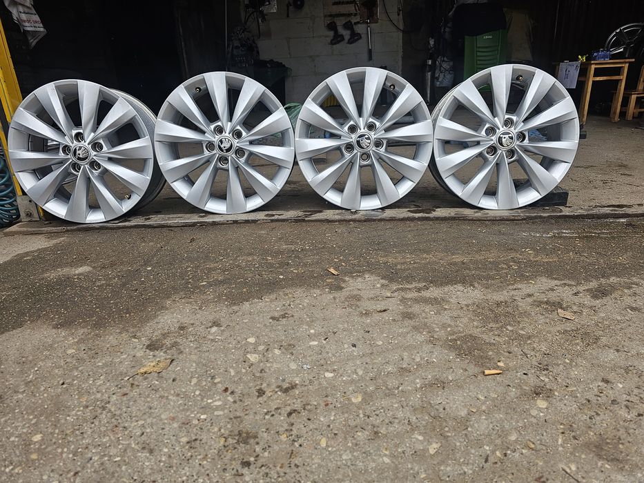 Felgi Aluminiowe Skoda R16 5x100 ET38-6J