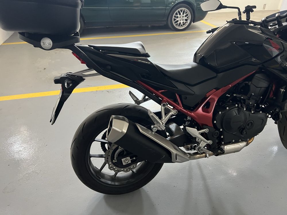 Honda Hornet CB750