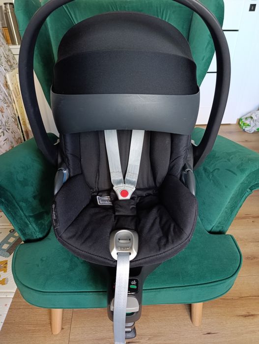 Fotelik i baza Cybex Cloud Z i-Size zestaw