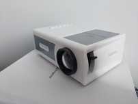 Mini led projektor 320x240 pixeli