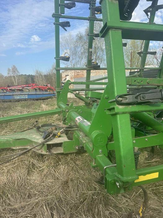 Культиватор John Deere 980