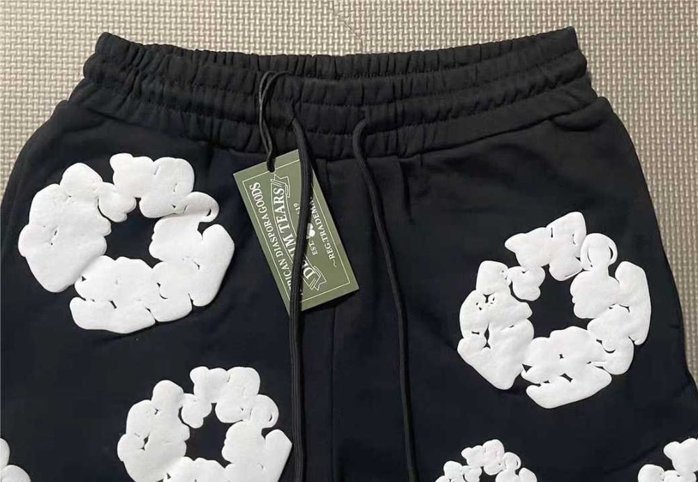 Denim Tears The Cotton Wreath Black Shorts (Szorty)