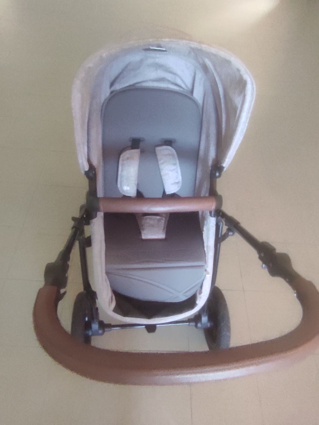 Carrinho+ovo+almofada modelo kinderkraft conjunto completo pouco uso