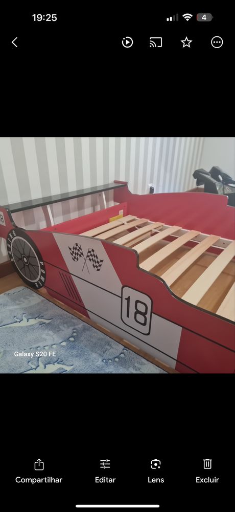 Vendo cama infantil com colchao