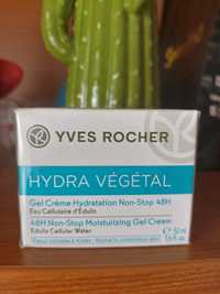 Creme Hydra Vegetal- Yves Rocher, NOVO.
Na embalagem.