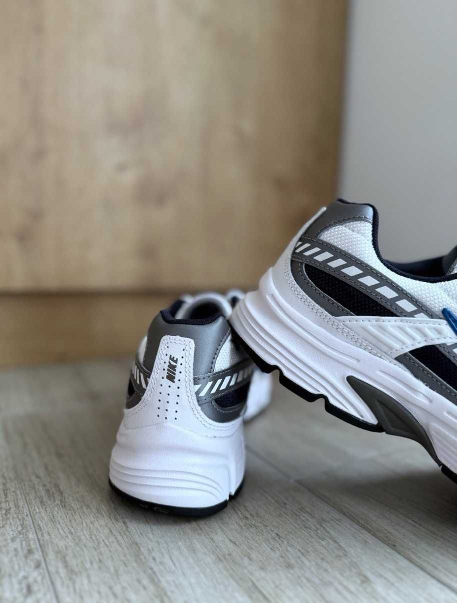 США! Класні жіночі кросівки Nike Initiator 394055-101 Оригінал! 39-40р